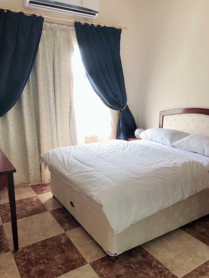 سرو للوحدات السكنية Hotel Al Namas ภายนอก รูปภาพ